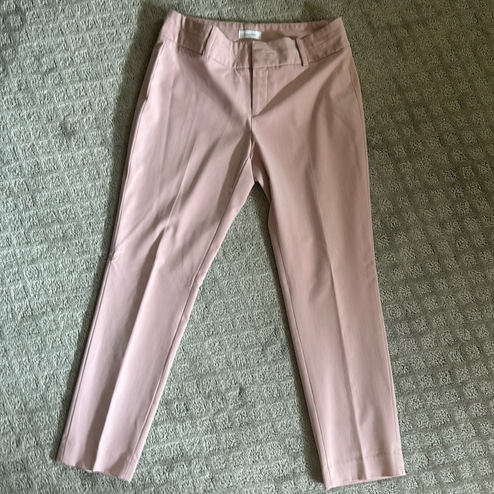 Calvin Klein Light Pink twill tapered leg pants 27” inseam size 6